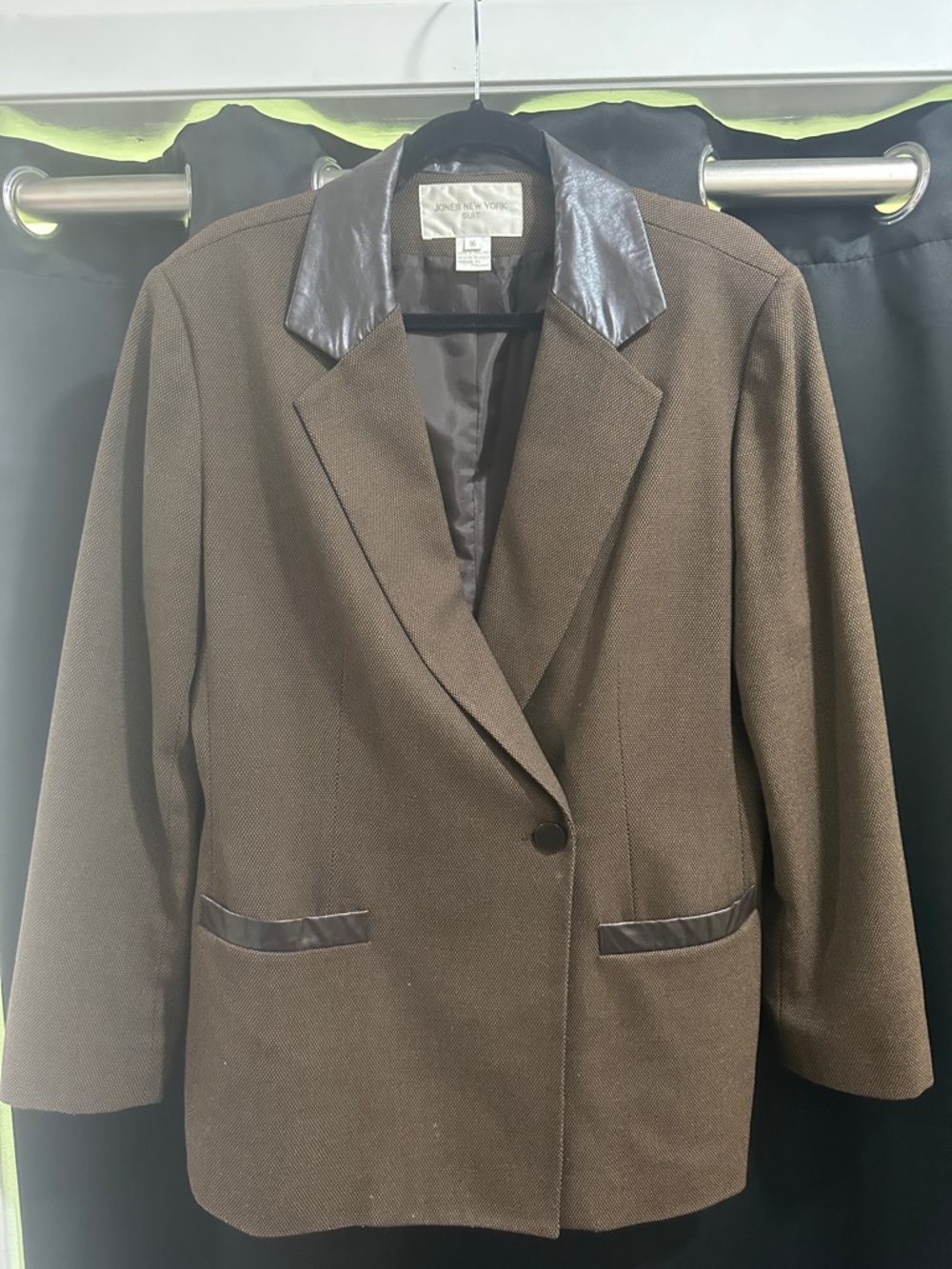 Jones New York Brown Blazer with Dark Trim